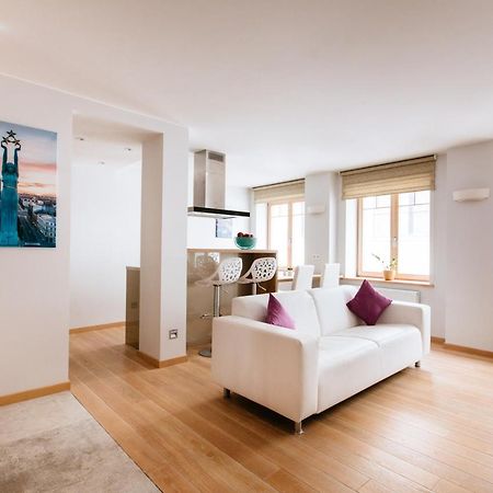 New Exclusive 2 Bedroom Apartment In OldRīga Exterior foto