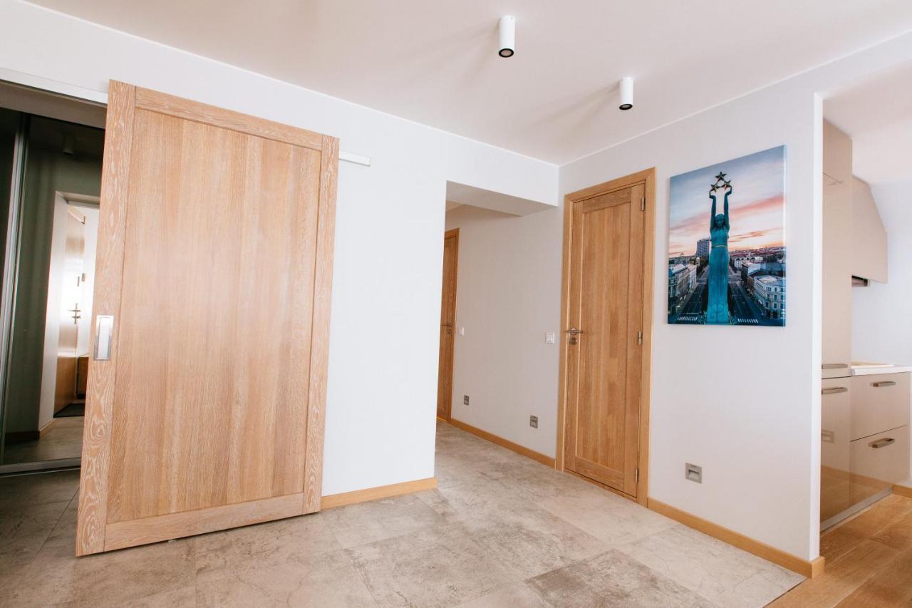 New Exclusive 2 Bedroom Apartment In OldRīga Exterior foto